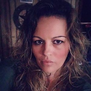 Meet your Posher, Kylee